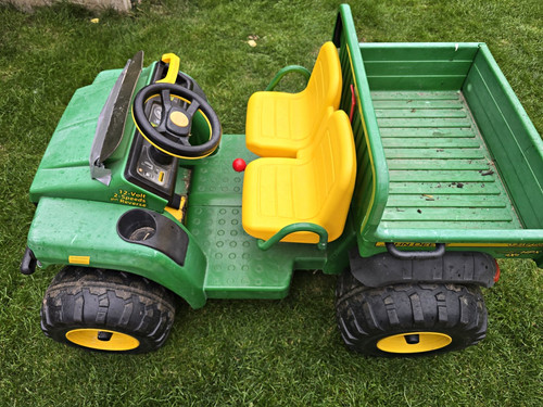 Peg perego john deere gator - john,